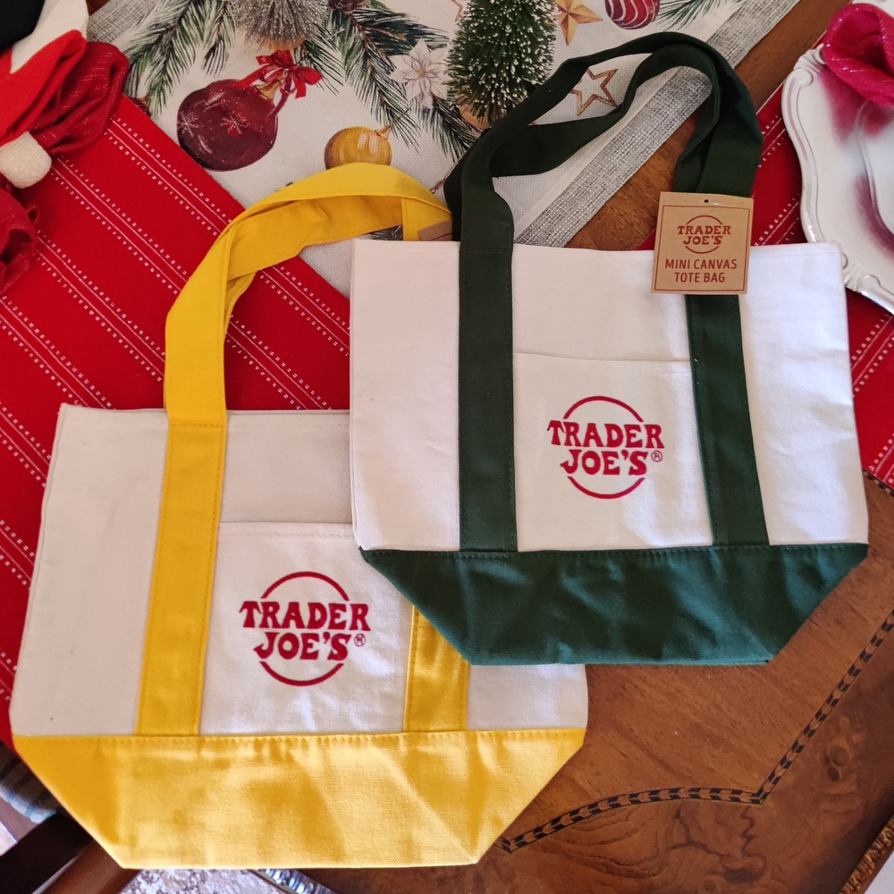 2025 Limited Edition Trader Joe's Mini Canvas Tote Bags Set Of 2 Yellow & Green